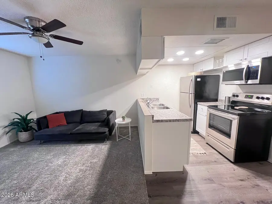 461 W Holmes Avenue #350, Mesa, AZ 85210 - #3