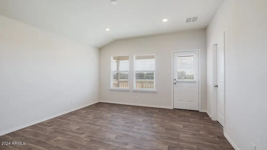 2884 W Shapperd Avenue, Apache Junction, AZ 85120 - #3