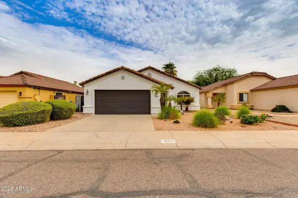2010 E Aire Libre Avenue, Phoenix, AZ 85022