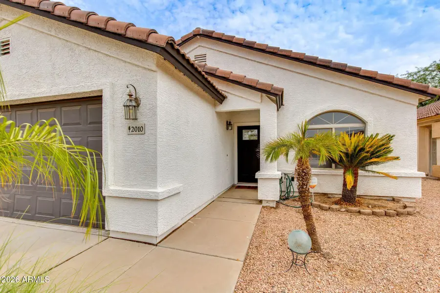 2010 E Aire Libre Avenue, Phoenix, AZ 85022 - #2
