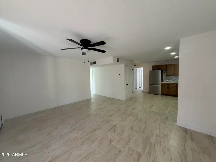 338 E Marilyn Avenue, Mesa, AZ 85210 - #3