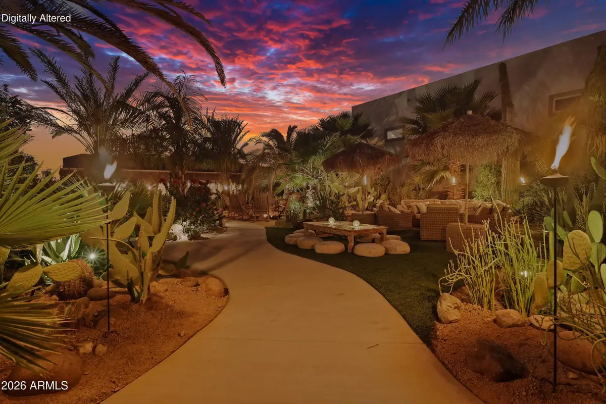 813 N 110th Street, Mesa, AZ 85207 - #1