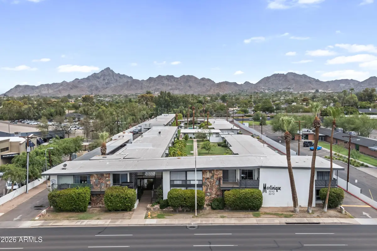 3242 E Camelback Road #204, Phoenix, AZ 85018 - #1