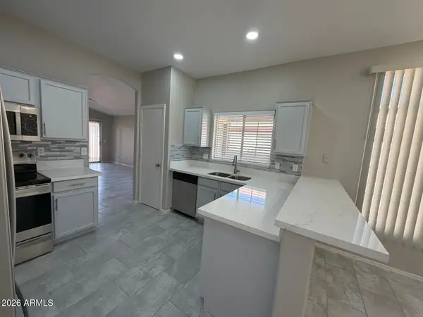 2528 E Caballero Street, Mesa, AZ 85213