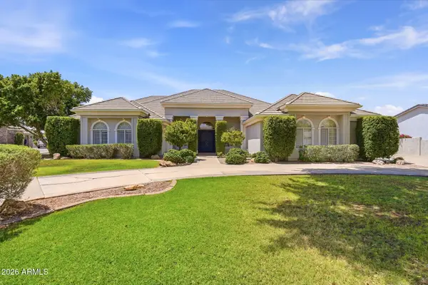302 S Tucana Court, Gilbert, AZ 85296