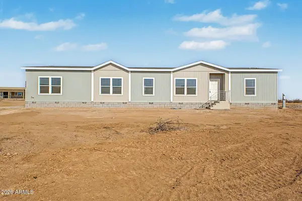 23061 W Milton Drive, Wittmann, AZ 85361