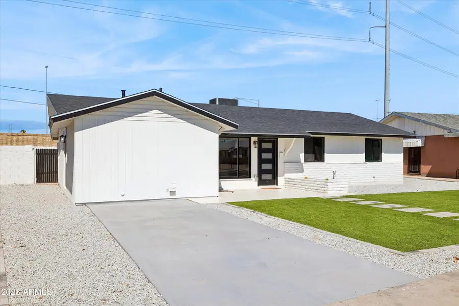 12240 N 26th Drive, Phoenix, AZ 85029 - #2