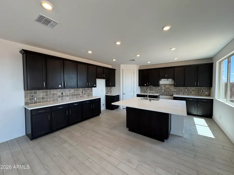 2813 E Mecklenburg Way, San Tan Valley, AZ 85143 - #2