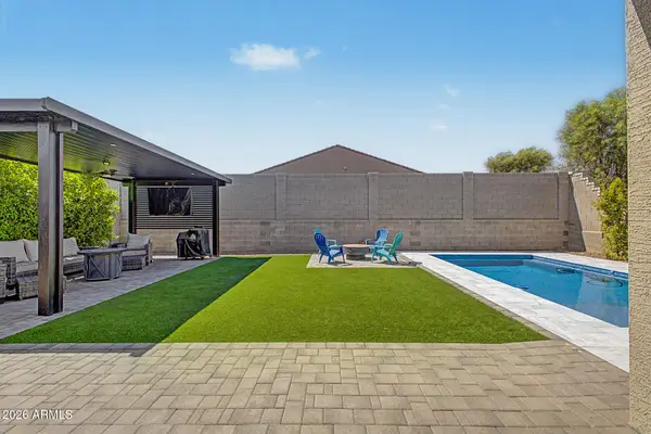 5065 W Karl Street, San Tan Valley, AZ 85144
