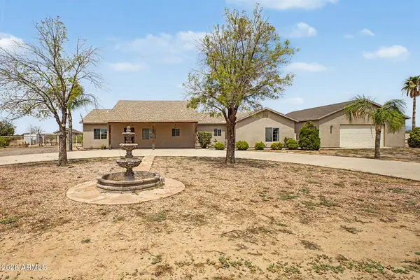 10644 E American Pride Drive, San Tan Valley, AZ 85143