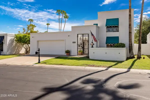 13827 N Medinan Drive, Phoenix, AZ 85022