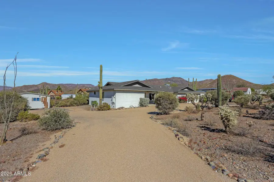6914 E Highland. Road, Cave Creek, AZ 85331 - #2