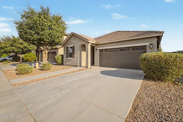 3313 E Russell Street, Mesa, AZ 85213