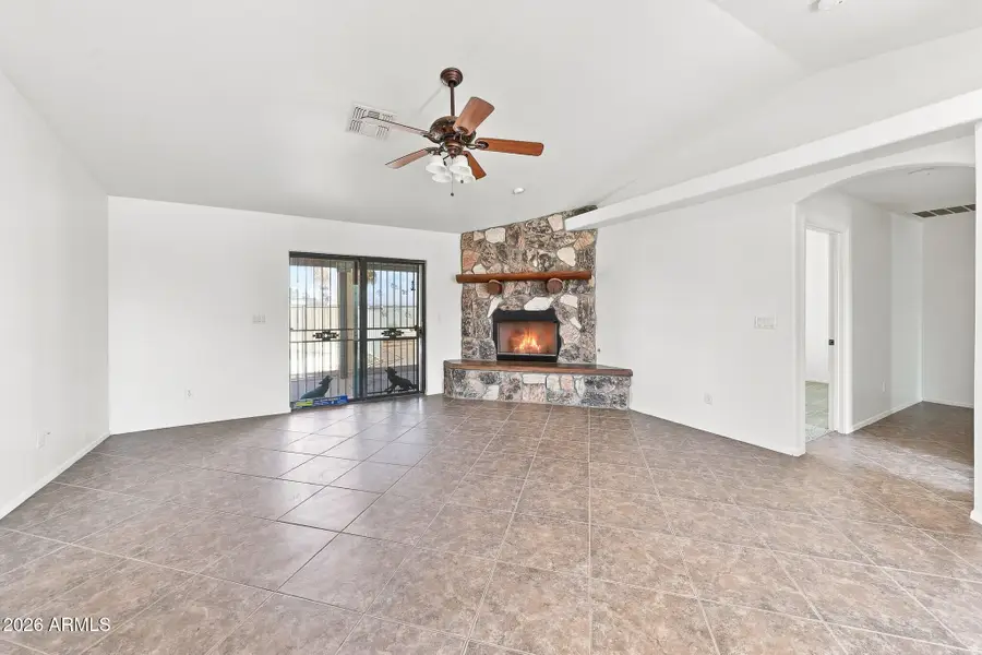 24136 W Blue Sky Drive, Wittmann, AZ 85361 - #2