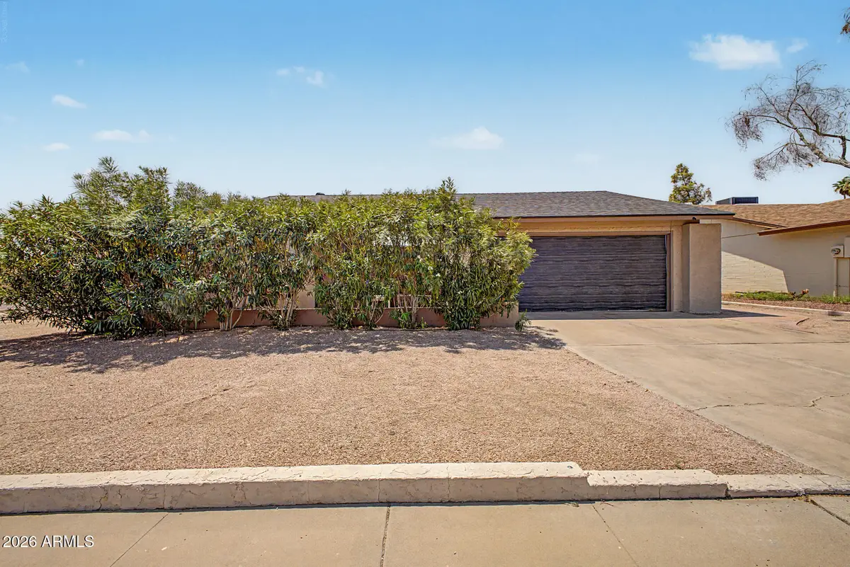 701 W Los Lagos Vista Avenue, Mesa, AZ 85210 - #1