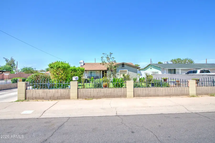 122 W Grove Street, Phoenix, AZ 85041 - #2