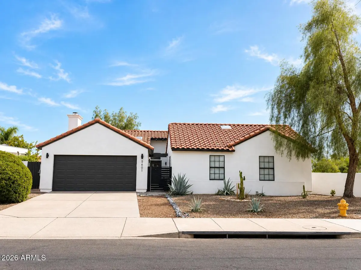 5601 E Paradise Lane, Scottsdale, AZ 85254 - #1
