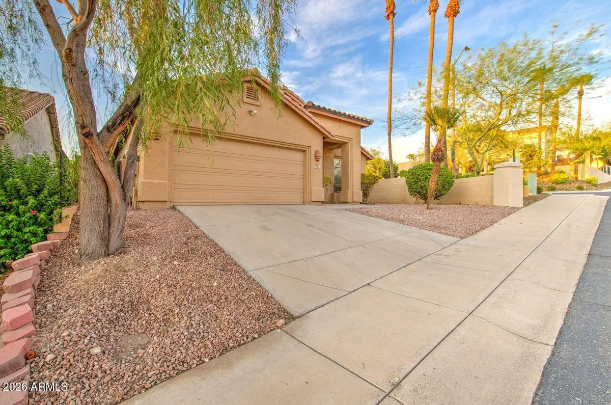 1250 E Captain Dreyfus Avenue, Phoenix, AZ 85022 - #1