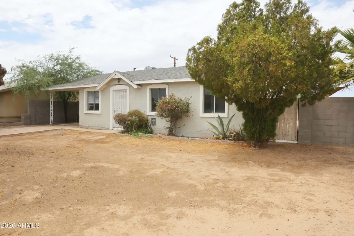 6902 W Wolf Street, Phoenix, AZ 85033 - #1