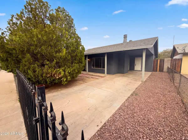 6036 N 72nd Drive, Glendale, AZ 85303