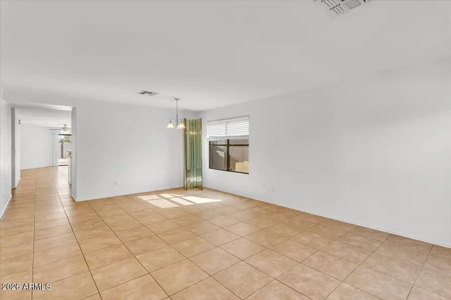 218 E Milada Drive, Phoenix, AZ 85042 - #3