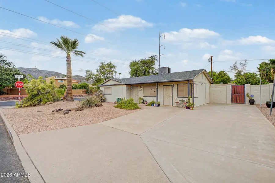1202 E Becker Lane, Phoenix, AZ 85020 - #3