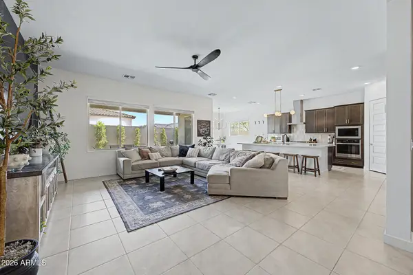 4823 W Flat Iron Court, Queen Creek, AZ 85144