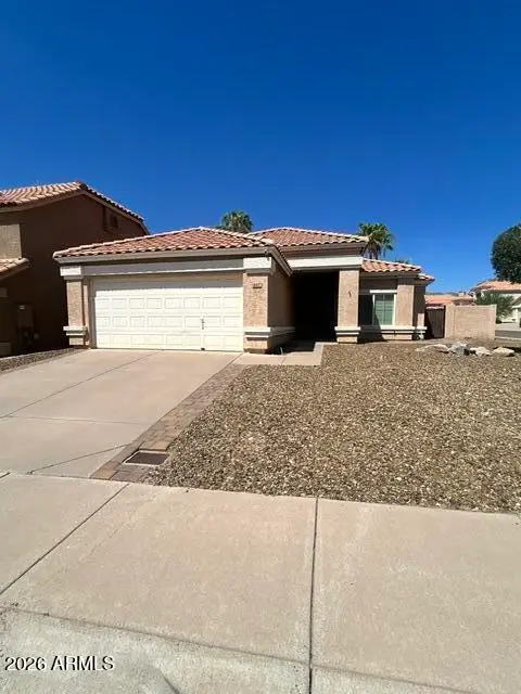 1220 E Silverwood Drive, Phoenix, AZ 85048