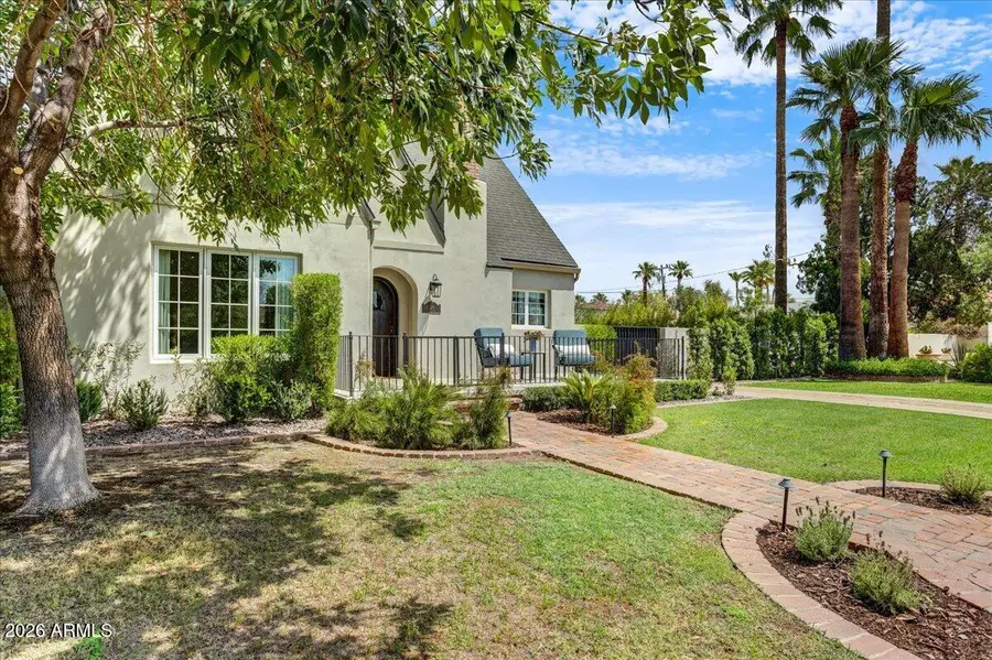 324 W Monte Vista Road, Phoenix, AZ 85003 - #3