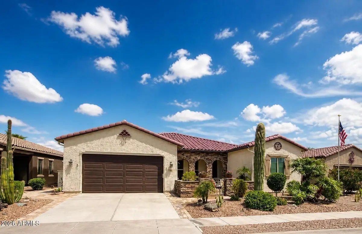 332 N Rainbow Way, Casa Grande, AZ 85194 - #1