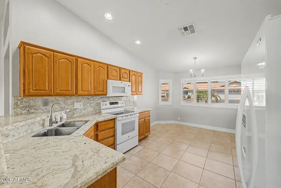 2562 S Acanthus --, Mesa, AZ 85209 - #2