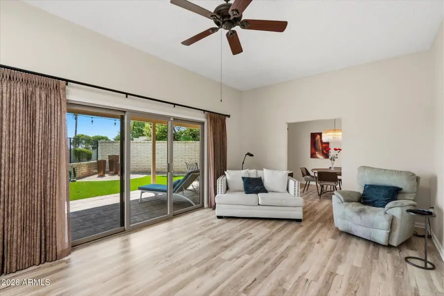 10633 W Pineaire Drive, Sun City, AZ 85351 - #2