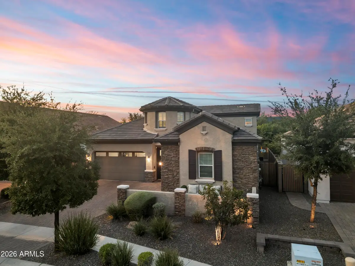 2922 E Minnezona Avenue, Phoenix, AZ 85016 - #1
