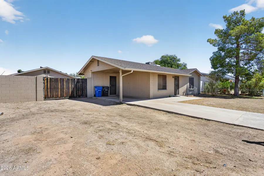 1650 W Campo Bello Drive, Phoenix, AZ 85023 - #2