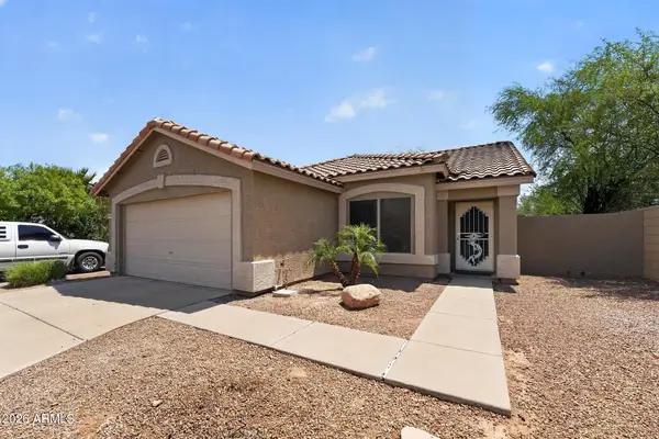8425 E Navarro Circle, Mesa, AZ 85209