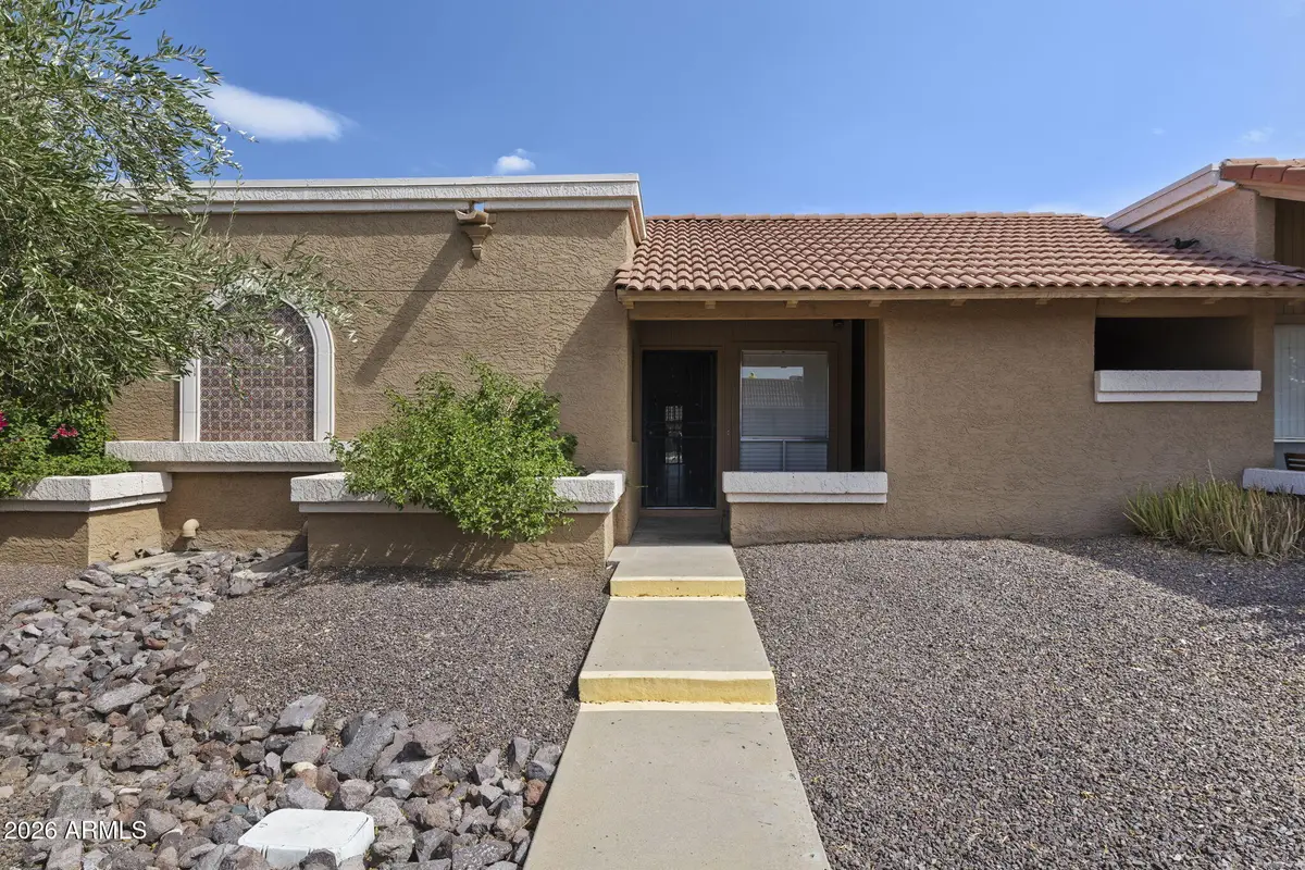 312 W Yukon Drive #2, Phoenix, AZ 85027 - #1
