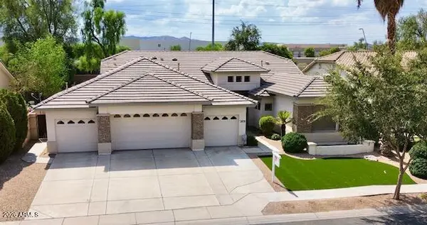 7878 S Stephanie Lane, Tempe, AZ 85284