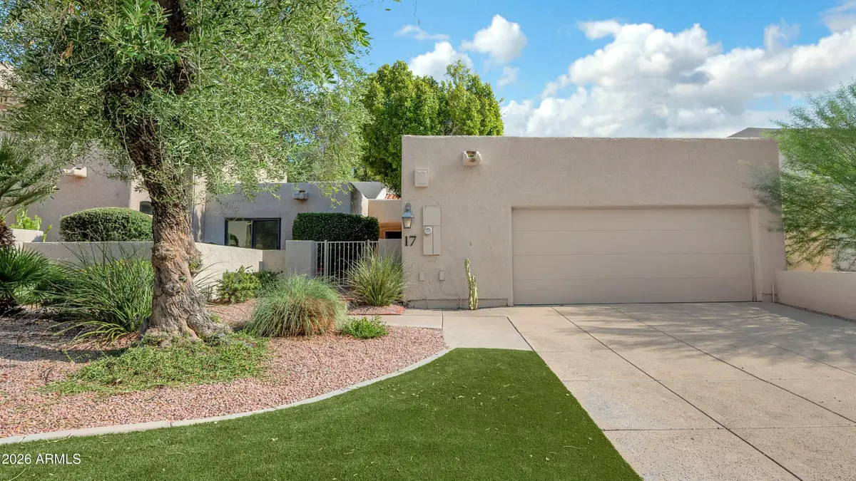 2626 E Arizona Biltmore Circle #17, Phoenix, AZ 85016 - #1
