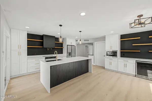 2136 E Colgate Drive, Tempe, AZ 85283