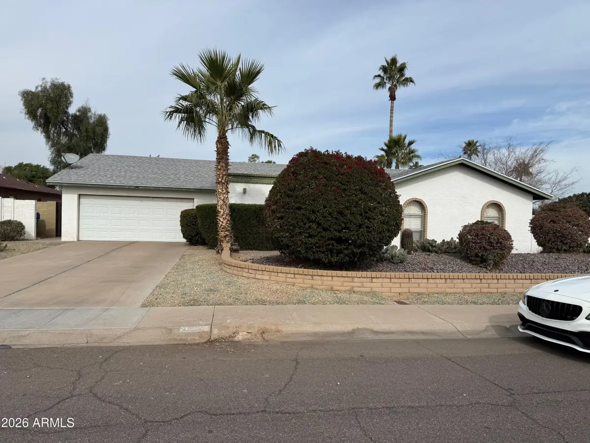 5222 W Echo Lane, Glendale, AZ 85302 - #1