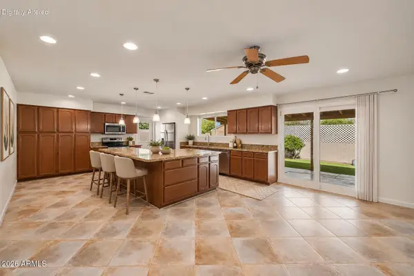 13041 N 28th Street, Phoenix, AZ 85032