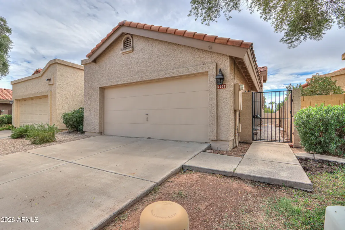 2337 W Shawnee Drive, Chandler, AZ 85224 - #1