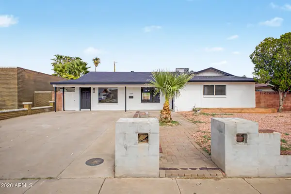 5207 N 39th Drive, Phoenix, AZ 85019