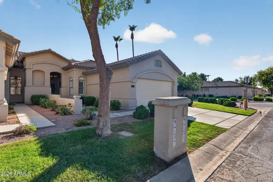 9733 E Holiday Way, Sun Lakes, AZ 85248 - #2