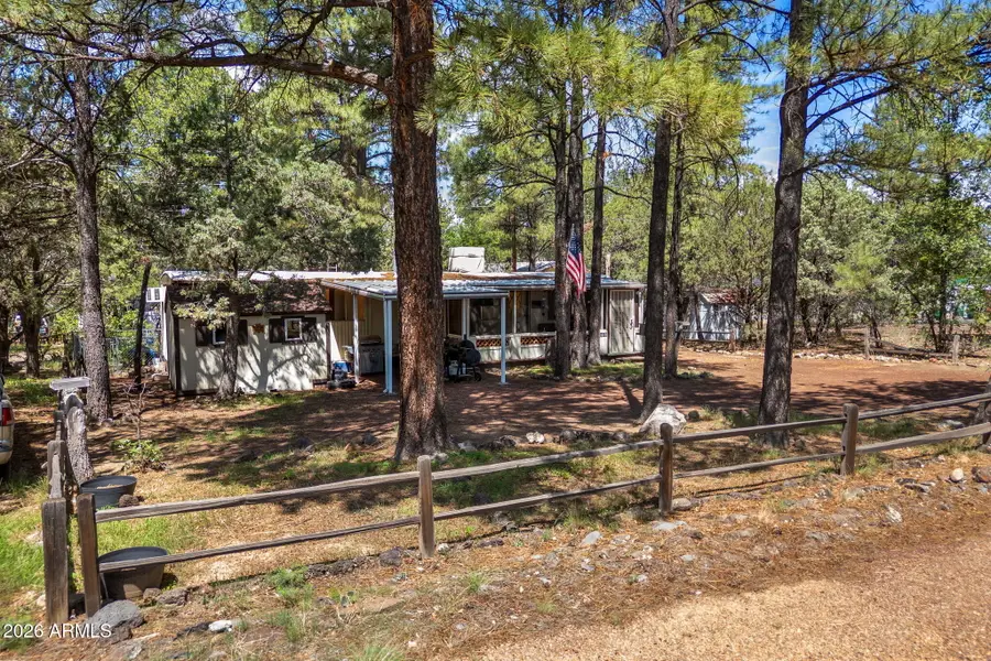 640 N 43rd Avenue, Show Low, AZ 85901 - #3