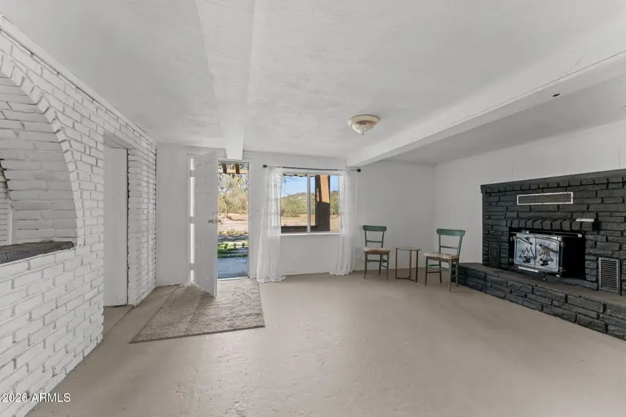 37200 S Rincon Road, Wickenburg, AZ 85390 - #2