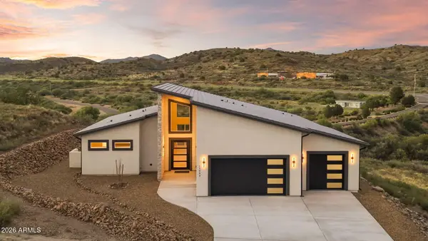 15860 E Broken Bit Road, Mayer, AZ 86333