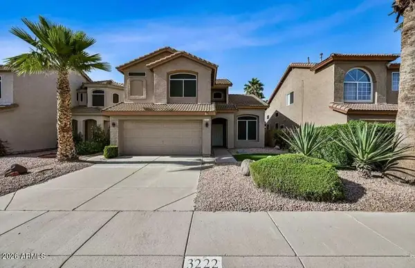 3222 E Wickieup Lane, Phoenix, AZ 85050