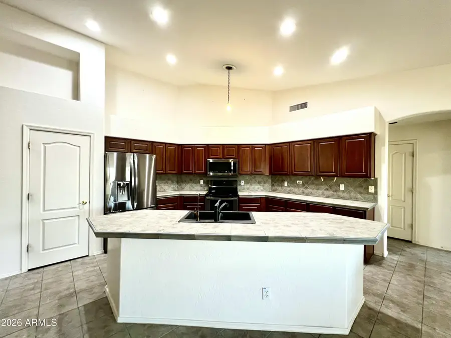 17568 W Copper Ridge Drive, Goodyear, AZ 85338 - #3