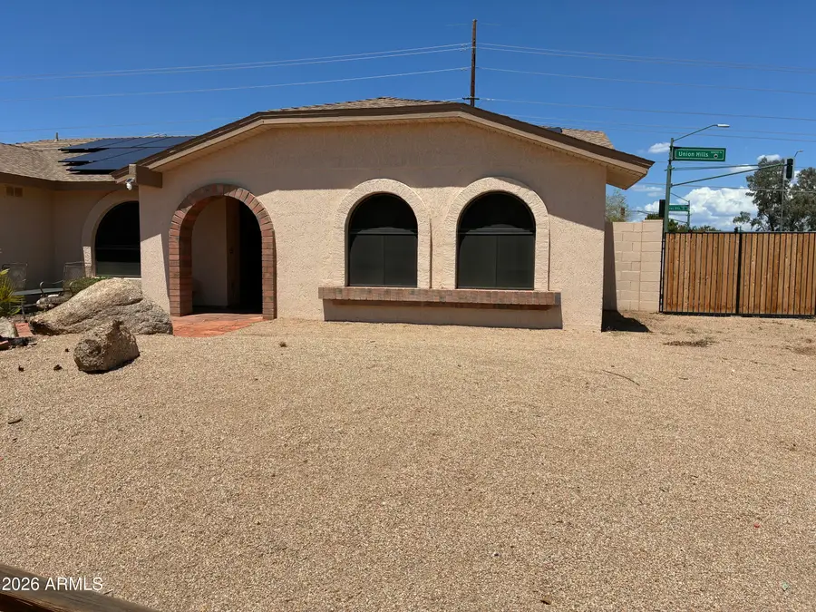 3902 W Villa Theresa Drive, Glendale, AZ 85308 - #2
